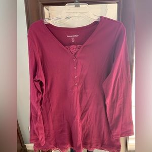 Woman within long sleeve top